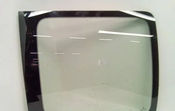 Volkswagen Caddy Rear side window