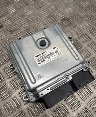 Volvo XC60 Engine control unit/module P31303388 131303388 0281015286