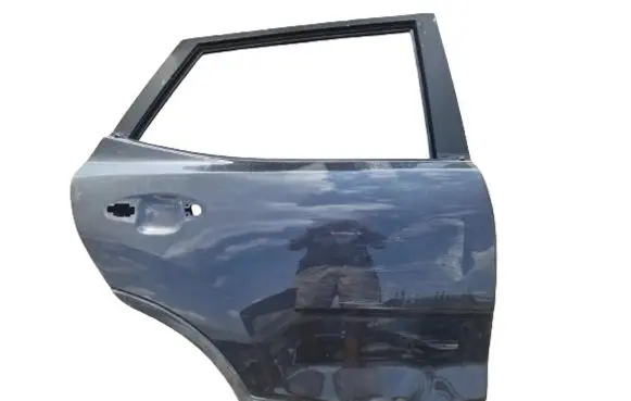 KIA Stonic Rear door