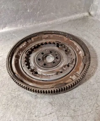 Volkswagen Golf VI Flywheel 03F105266