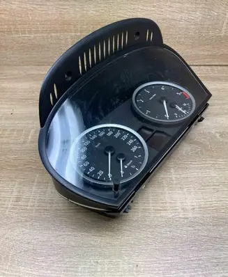 BMW 5 E60 E61 Speedometer (instrument cluster) 6958600 110080213