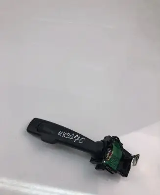 Volvo V40 Indicator stalk 31327904