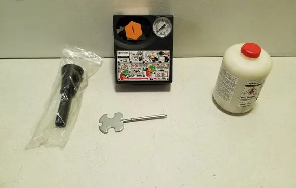 Volvo XC90 Tool set 