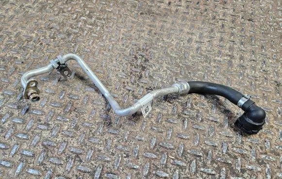 BMW 3 G20 G21 Coolant pipe/hose 8651261