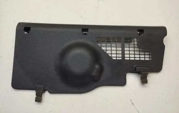 Dashboard lower bottom trim panel