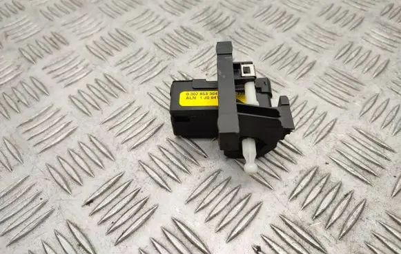 Skoda Octavia Mk3 (5E) Headlight level adjustment motor 1J0941295A