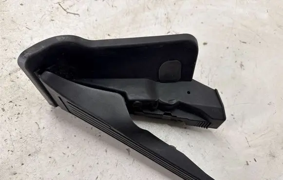 Chevrolet Camaro Accelerator throttle pedal 84960560 544772965 9210400000000X