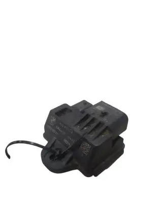 BMW 5 F10 F11 Glow plug pre-heat relay 781085604