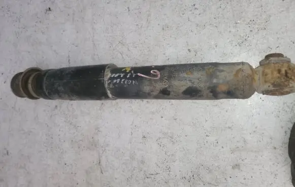 Mercedes-Benz ML W163 Front shock absorber/damper A1633261100