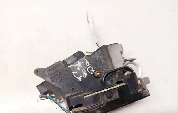 Mercedes-Benz E W212 Front door lock A0997200435