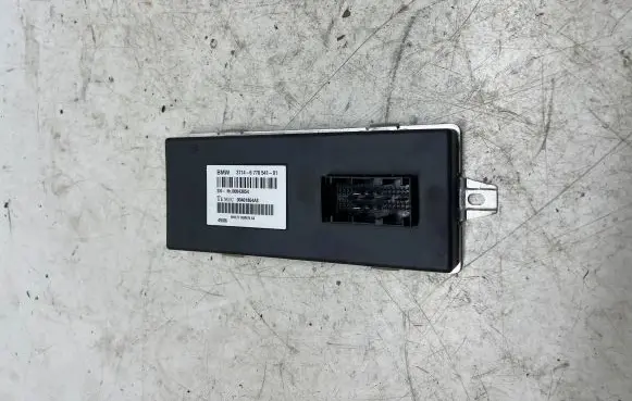 BMW X5 E70 Active stabilizer control unit 00401804A8 6778541 00043054