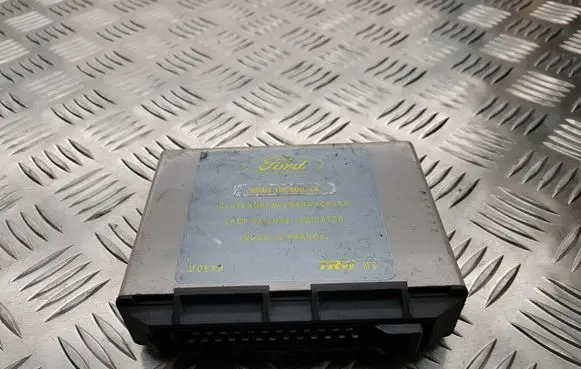 Ford Mondeo MK II Light module LCM 95BG10C909AA