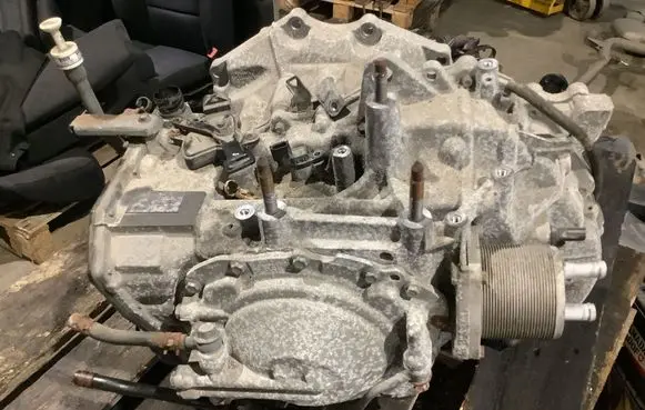 Mitsubishi Outlander Automatic gearbox W6AJA 3604716 2700A325