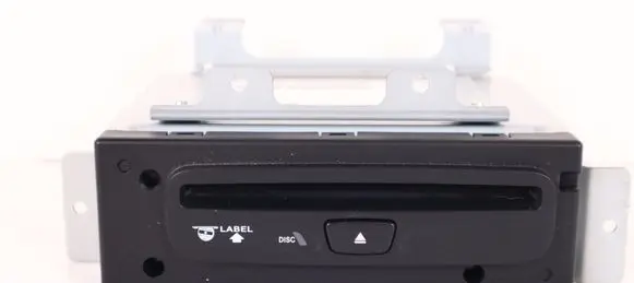 Jeep Grand Cherokee CD/DVD changer P05091245AD