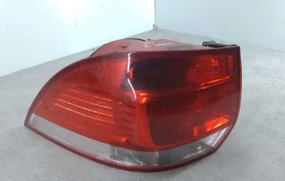 Volkswagen Golf V Rear/tail lights