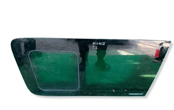 Fiat Scudo Side middle window/glass 
