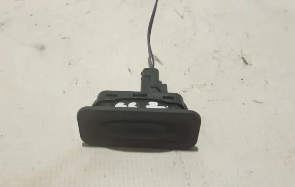 Renault Scenic II - Grand scenic II Tailgate opening switch 8200078258