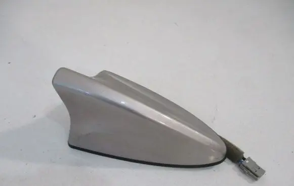 Hyundai Tucson TL Aerial GPS antenna 