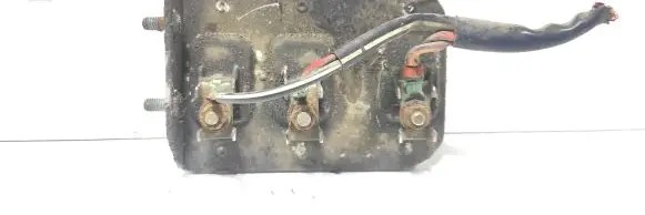 Volkswagen PASSAT B5 Other engine bay part