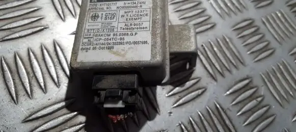 Mitsubishi Galant Immobilizer control unit/module MR252871 X1T13771M