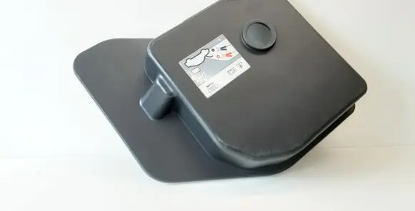 Audi A4 S4 B8 8K Battery box tray cover/lid 8T0012116