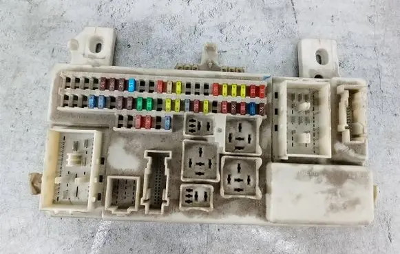 Mazda 3 I Fuse box set BP4K66730F
