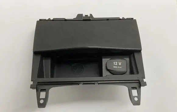 Mercedes-Benz E W212 Ashtray (front) A2046801350 W204ZB 1106101305