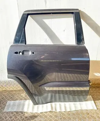 Jeep Grand Cherokee Rear door