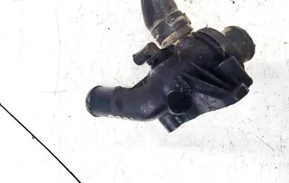 Mercedes-Benz A W168 Engine coolant pipe/hose a6882030275