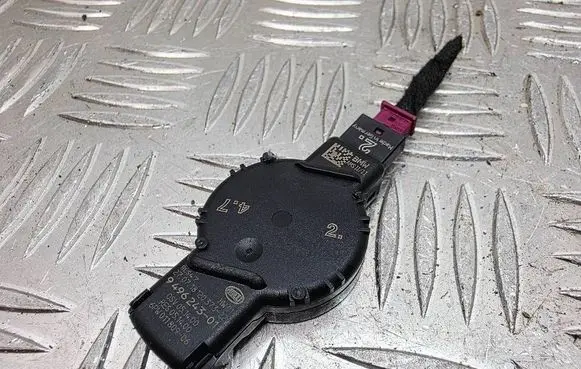 BMW 2 F22 F23 Rain sensor 9496243