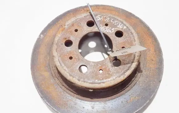 Volvo S60 Rear brake disc neventiliuojamas
