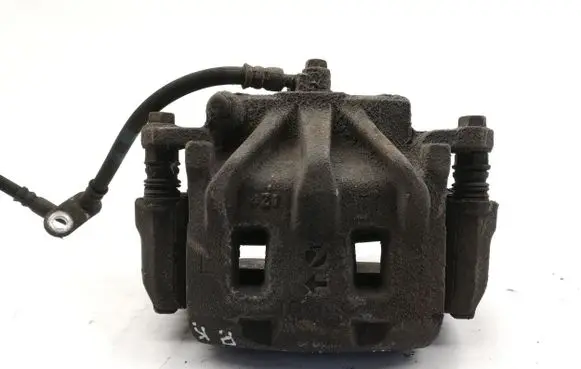 Subaru Outback (BS) Front brake caliper