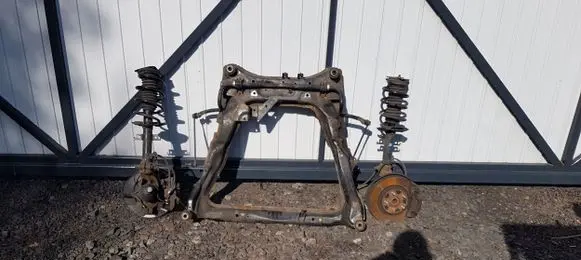 Nissan X-Trail T32 Stub axle 
