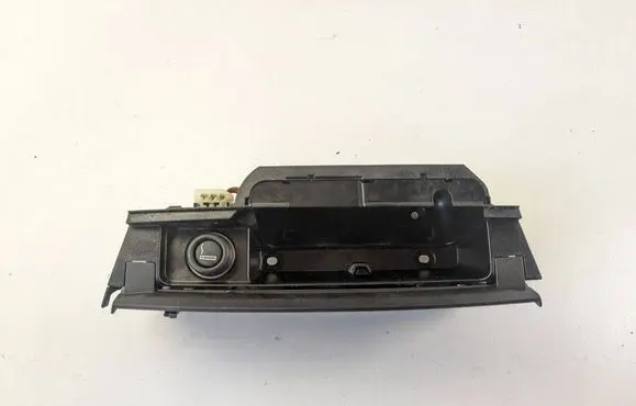 BMW 7 F01 F02 F03 F04 Car ashtray 9119317