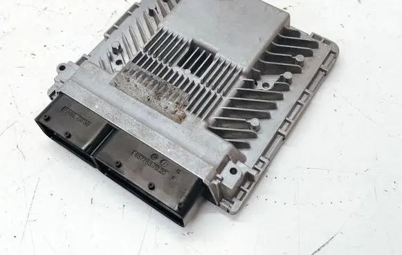 Audi Q5 SQ5 Engine control unit/module 8R0907551A