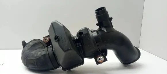 Honda CR-V Air intake duct part