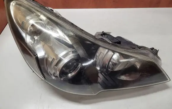 Subaru Legacy Headlight/headlamp