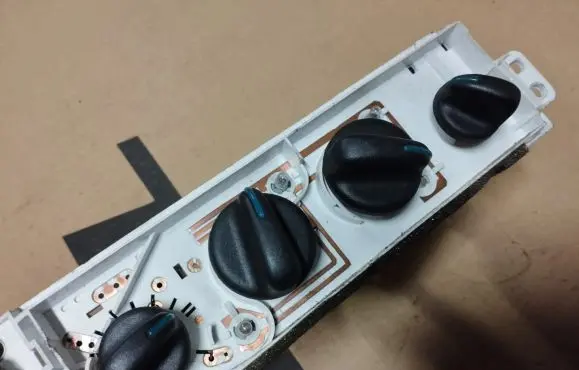 Chrysler Neon II Climate control unit 04885336AA