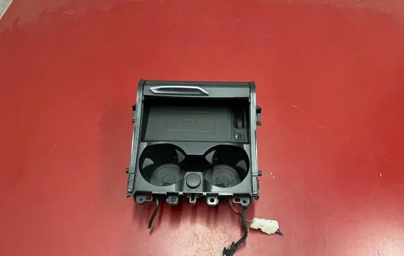 BMW X3 G01 Wireless charging module 9392685 8800367 51169392685