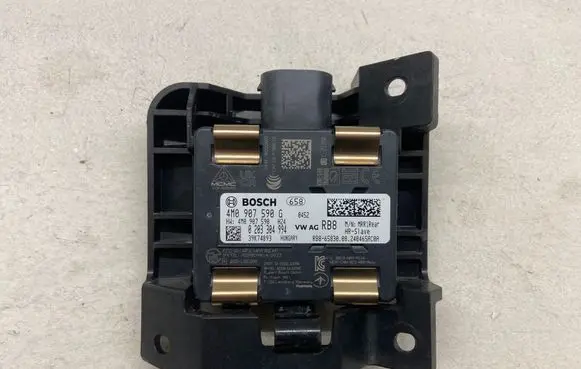 Audi Q7 4M Distronic sensor radar 4M0907590G 0203304994 4M0907590