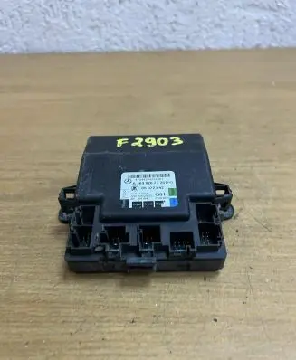 Mercedes-Benz A W169 Other devices A1698207326 F2903