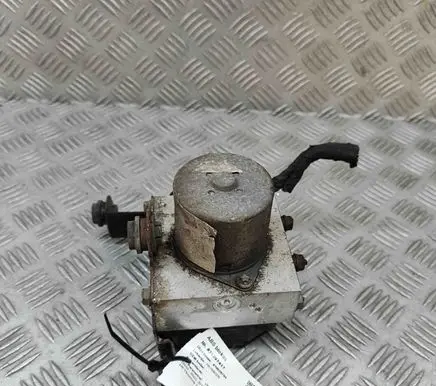 Volkswagen Sharan ABS Pump 54085823F 7N0614109N