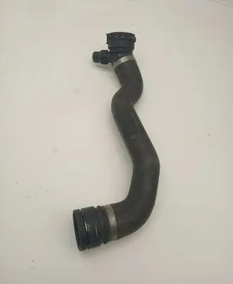 BMW X5 F15 Engine coolant pipe/hose 7646703
