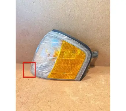 Mercedes-Benz C W202 Front indicator light 1315106906 2028261143