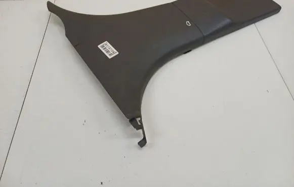 Peugeot 107 (B) pillar trim (top) 624130H010