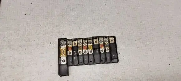 Volkswagen Transporter - Caravelle T5 Fuse module 7H6970187FD