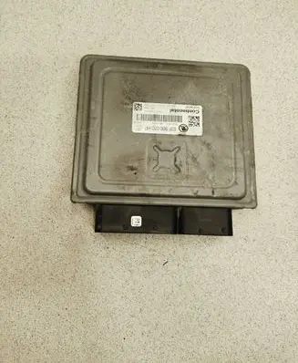 Skoda Fabia Mk2 (5J) Engine control unit/module 03F906070HP 03F907309AL 5WP44845
