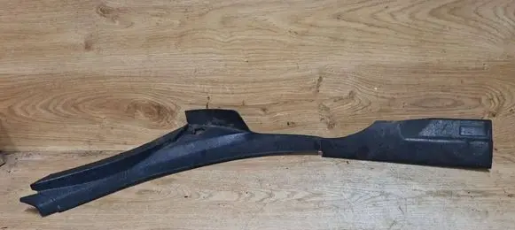 Volvo 760 Rear seat side bottom trim 1349039
