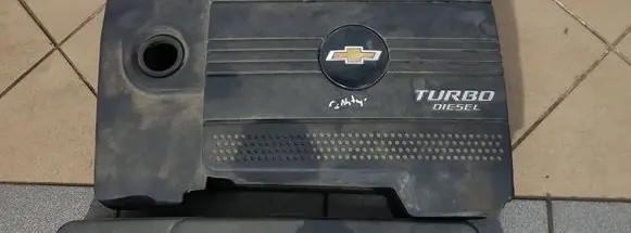 Chevrolet Captiva Engine cover (trim)