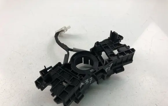 Toyota Corolla E140 E150 Indicator stalk 17J613